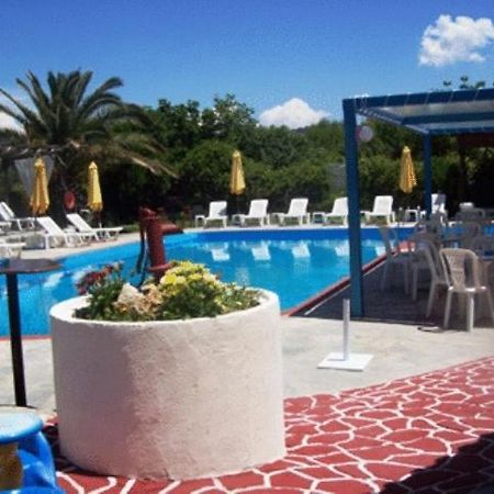Aquarius Hotel Fúrka Kültér fotó