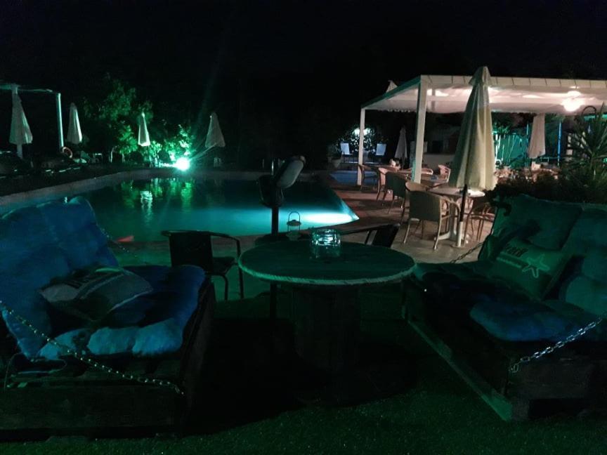 Aquarius Hotel Fúrka Kültér fotó